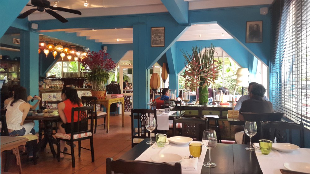 Issaya Siamese club , bangkok