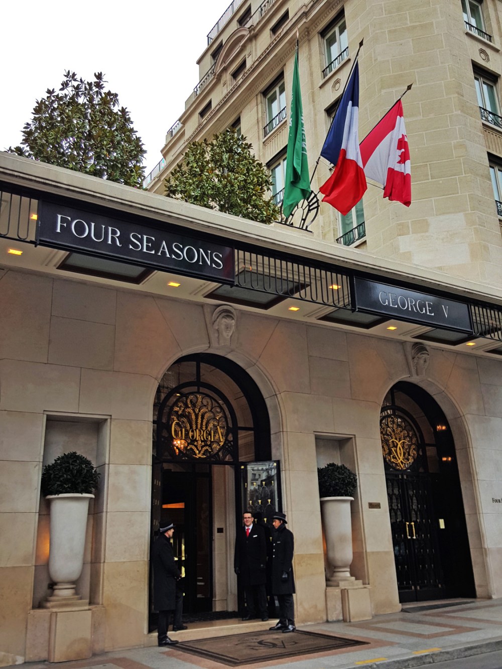Le Cinq , George V , Paris