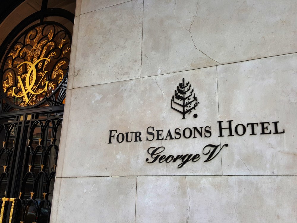 Le Cinq , George V , Paris