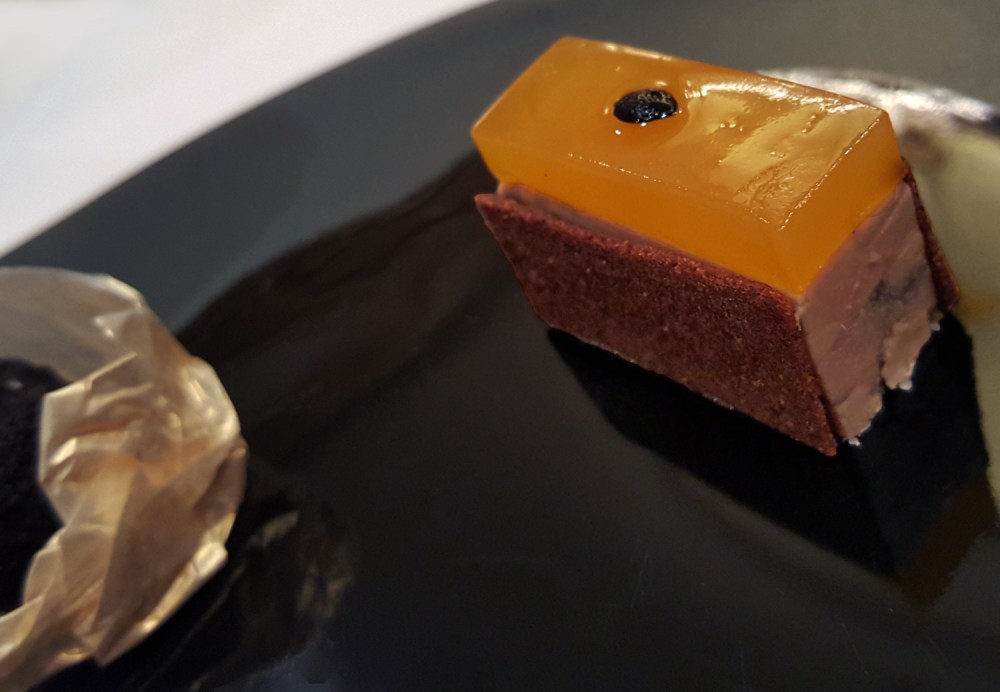 Le Cinq , George V , Paris